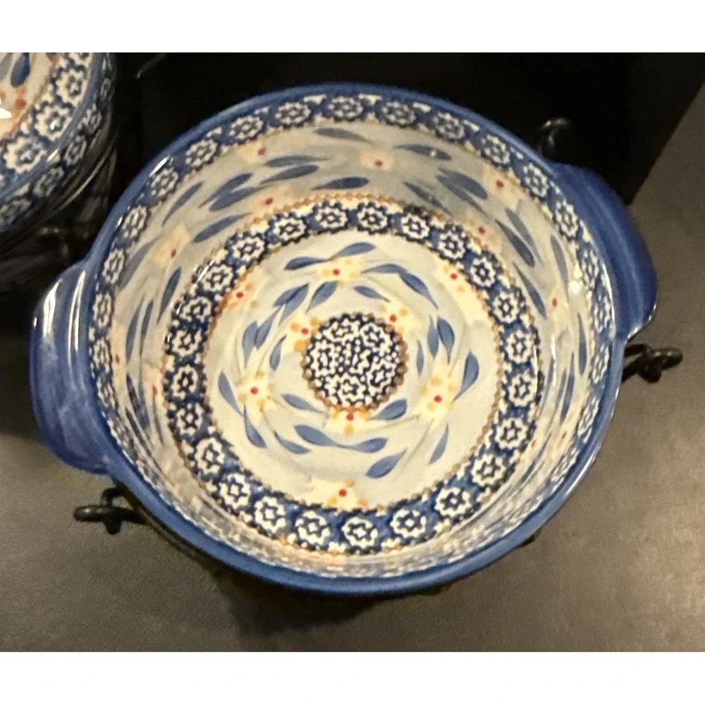 Temptations Old World Blue Floral‎ 1.5/1 Quart Baking Dish Wire Rack Round Lid